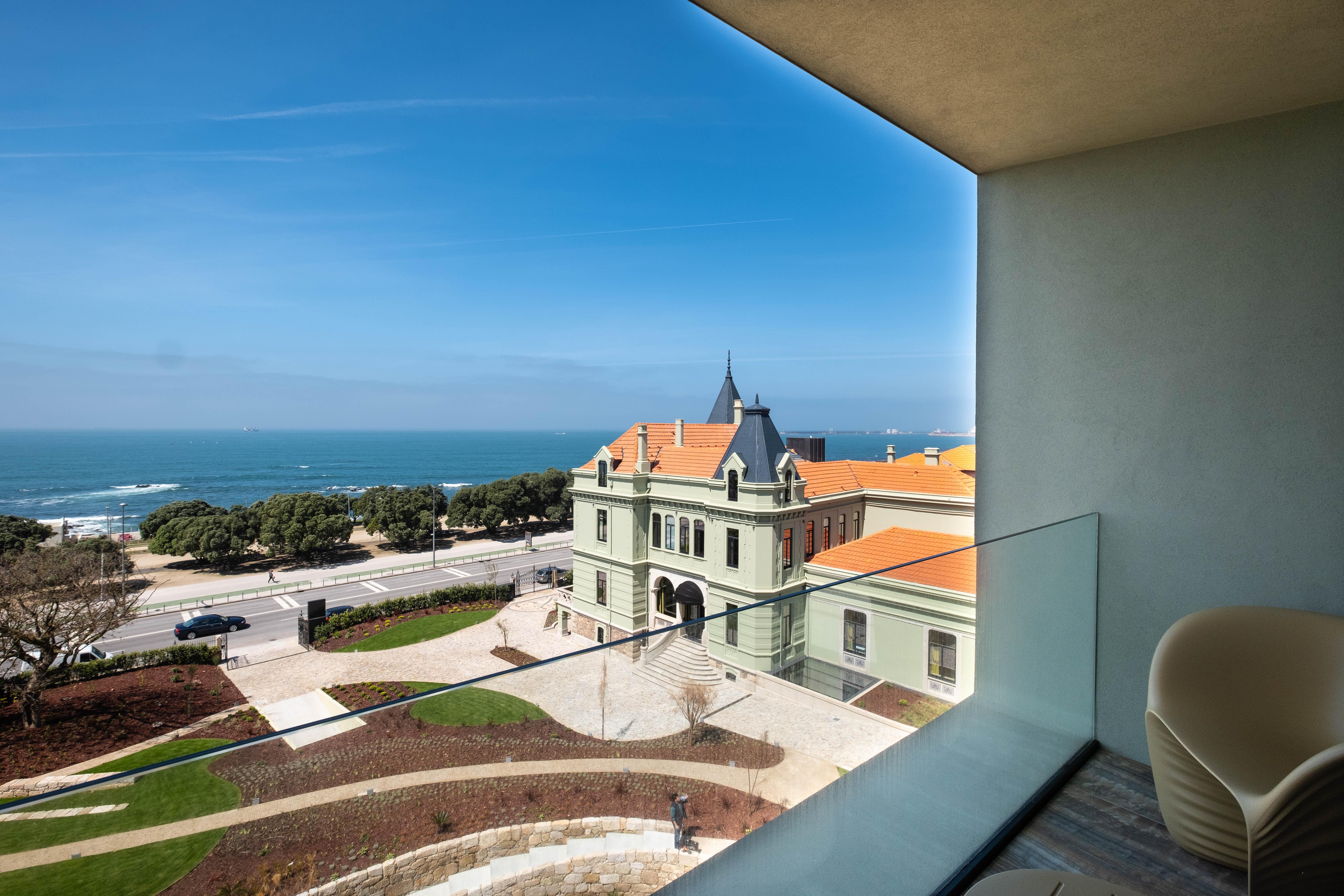 Vila Foz Hotel & Spa - Member Of Design Hotels OOporto Exteriör bild View from the hotel